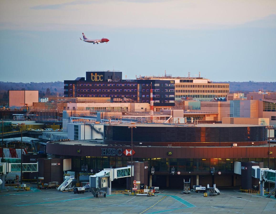 Bloc Hotel London Gatwick Airport Horley Exterior foto